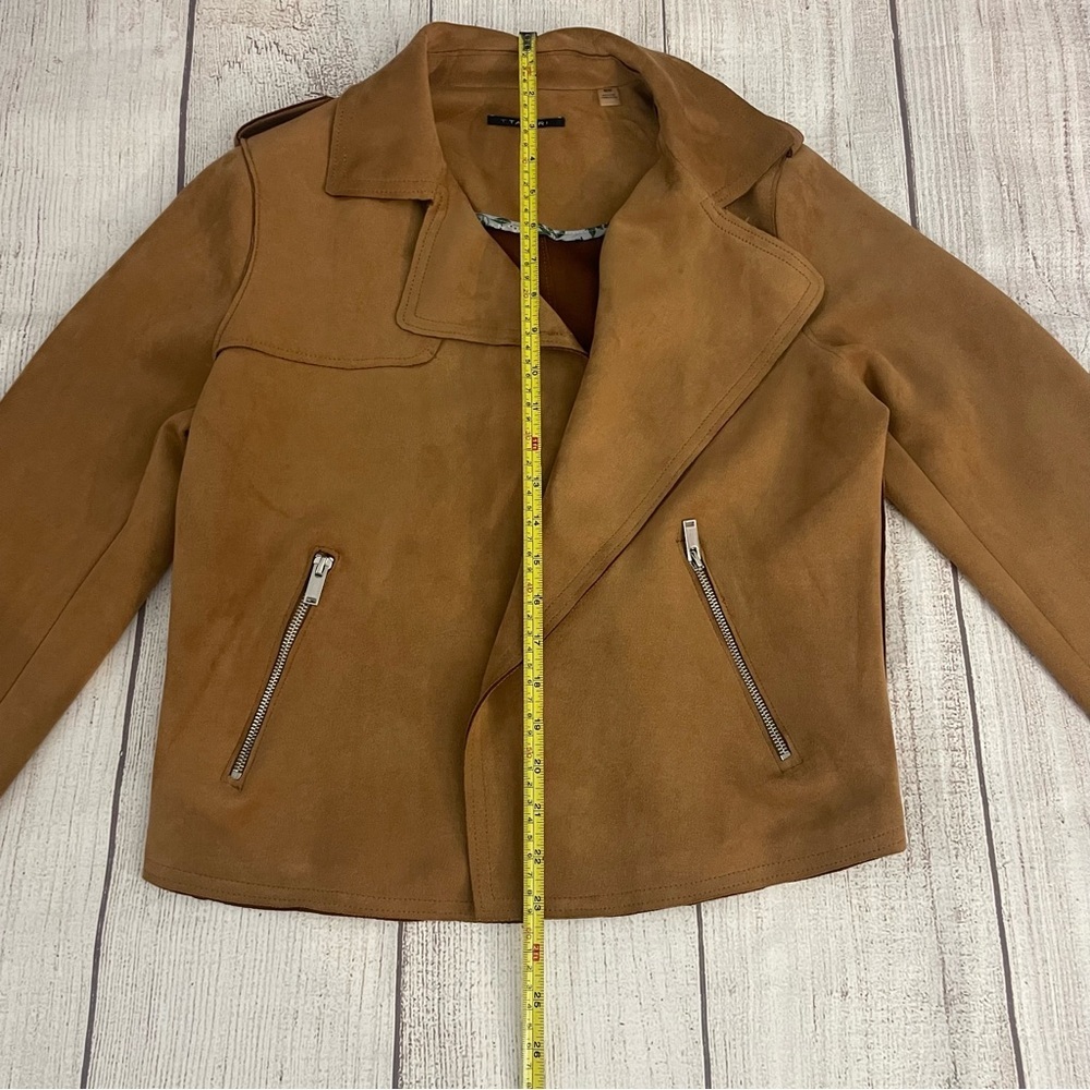 T TAHARI Women’s Camel Faux Suede Moto Style Blazer with Pockets Size Medium - Picture 6 of 10